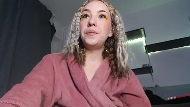 LetsGetMessyBBy online show from February 28, 2025, 4:10 am