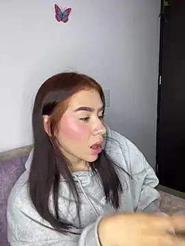 Snapshot of Im_Valen_Cute chatting on January 14, 2025, 11:27 pm Im Valen Cute online show from January 14, 2025, 11:27 pm
