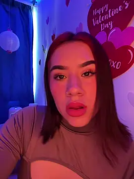 Snapshot of Im_Valen_Cute chatting on February 9, 2025, 10:21 pm Im Valen Cute online show from February 9, 2025, 10:21 pm