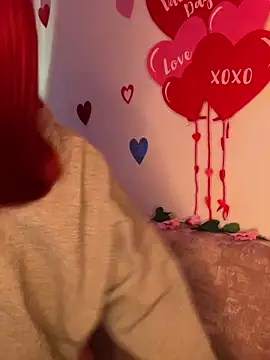 Snapshot of Im_Valen_Cute chatting on February 13, 2025, 8:34 pm Im Valen Cute online show from February 13, 2025, 8:34 pm