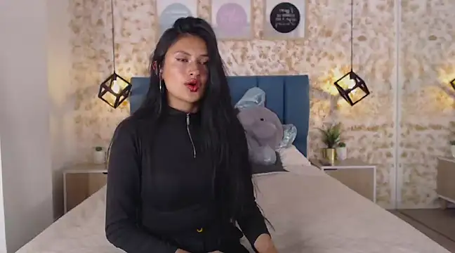 July gh online show from December 14, 2024, 8:18 pm