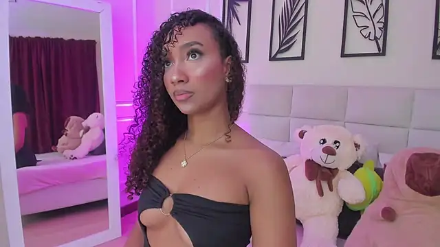 Snapshot of Amber__Sanchez chatting on March 3, 2025, 4:36 am Amber Sanchez online show from March 3, 2025, 4:36 am