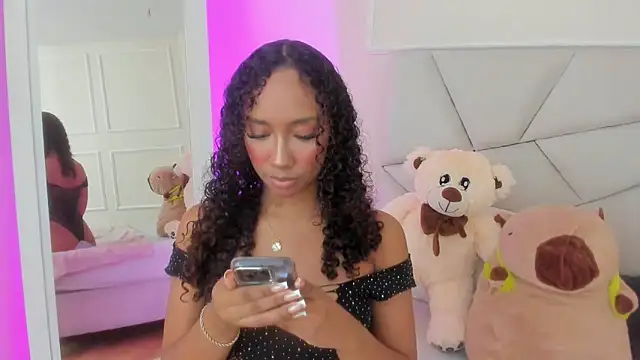 Snapshot of Amber__Sanchez chatting on March 11, 2025, 9:48 pm Amber Sanchez online show from March 11, 2025, 9:48 pm
