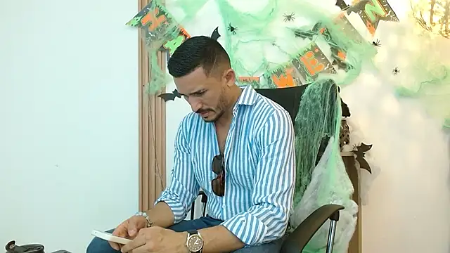 Reiko 85  online show from October 16, 2025, 2:40 pm