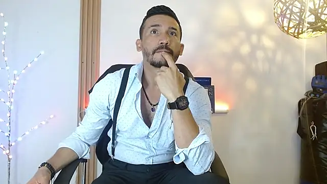 Reiko 85  online show from January 6, 2026, 2:43 pm