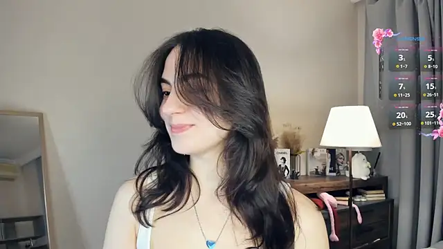 Snapshot of DracosMoon chatting on November 20, 2025, 7:08 am DracosMoon online show from November 20, 2025, 7:08 am