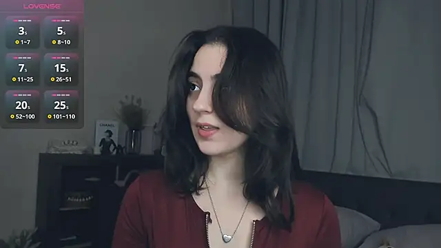 Snapshot of DracosMoon chatting on November 23, 2025, 7:30 am DracosMoon online show from November 23, 2025, 7:30 am