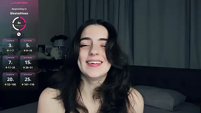 Snapshot of DracosMoon chatting on November 26, 2025, 7:09 am DracosMoon online show from November 26, 2025, 7:09 am