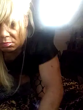 Cumhrd777 online show from September 29, 2025, 9:03 am