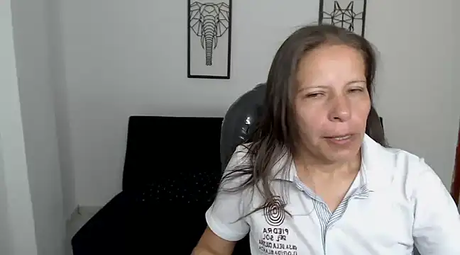 Snapshot of Milf_karlye chatting on December 4, 2024, 4:10 am Milf karlye online show from December 4, 2024, 4:10 am