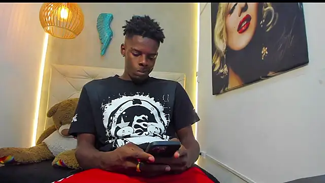 royce ebony online show from October 30, 2025, 2:35 am