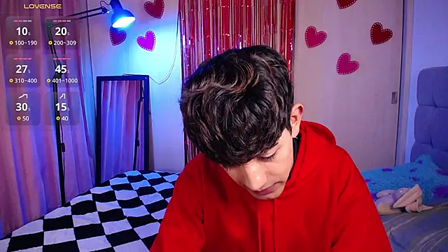 teobowny  online show from February 13, 2025, 4:07 pm