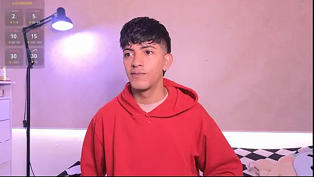 teobowny  online show from March 4, 2026, 4:02 pm