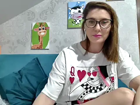 Snapshot of AmberElixir chatting on March 19, 2025, 8:11 pm AmberElixir online show from March 19, 2025, 8:11 pm