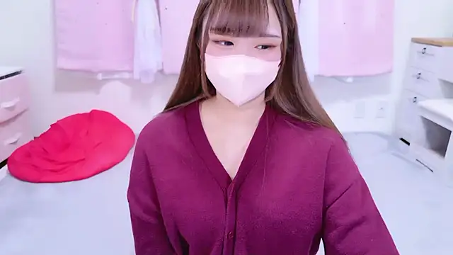 MAIKA pyon online show from December 1, 2025, 12:10 pm