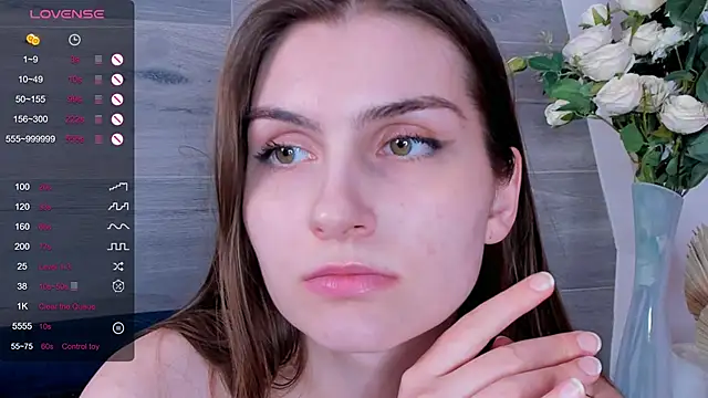 MariamBluitt online show from December 7, 2024, 7:38 am