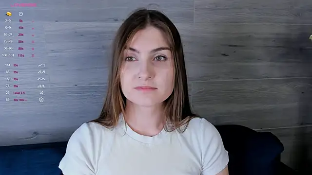 MariamBluitt online show from December 28, 2024, 1:18 am