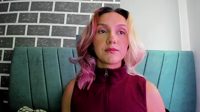 Alterego1   online show from October 9, 2025, 11:41 am