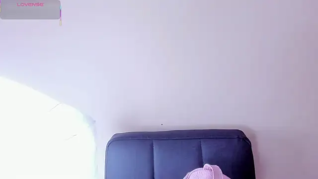 Snapshot of tutu_milf chatting on October 19, 2025, 1:12 pm tutu milf online show from October 19, 2025, 1:12 pm