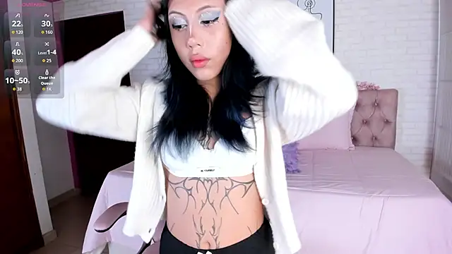 Snapshot of Kitty_Pam chatting on October 1, 2025, 7:53 pm Kitty Pam online show from October 1, 2025, 7:53 pm