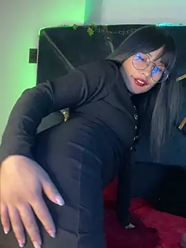 Snapshot of Jade_Zephyra chatting on March 21, 2025, 12:18 am Jade Zephyra online show from March 21, 2025, 12:18 am