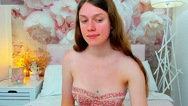JaneBrowni online show from July 12, 2026, 12:18 pm