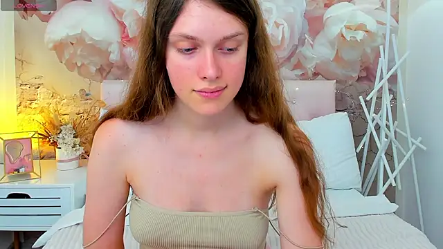 JaneBrowni online show from July 26, 2026, 12:23 pm