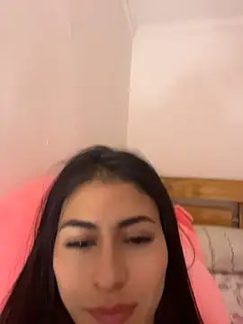 Snapshot of emilie_xx_ chatting on May 25, 2026, 4:51 am emilie xx online show from May 25, 2026, 4:51 am