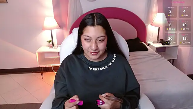 Snapshot of Paulis_gh chatting on October 3, 2025, 11:40 am Paulis gh online show from October 3, 2025, 11:40 am