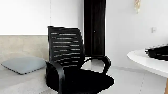 JuanDiegoKing online show from September 10, 2025, 11:10 am