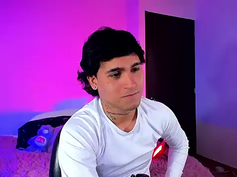 Snapshot of christianwang chatting on November 10, 2025, 10:20 pm christianwang online show from November 10, 2025, 10:20 pm