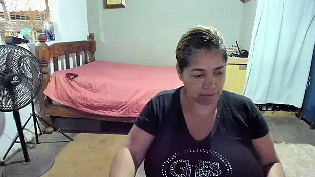 Snapshot of anubys_godes chatting on September 14, 2025, 10:25 am anubys godes online show from September 14, 2025, 10:25 am