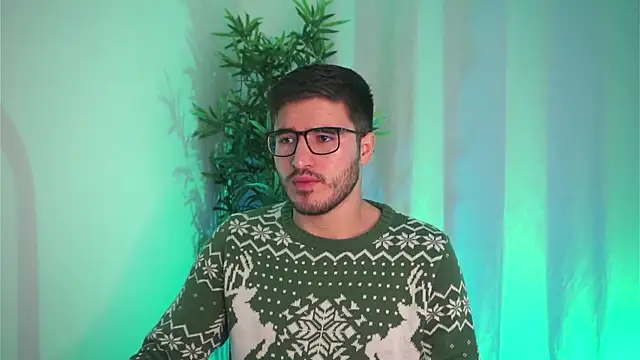 Tony Wylie online show from December 2, 2025, 11:04 am