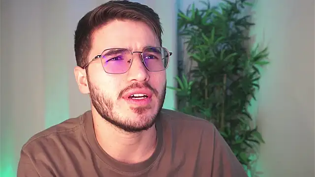 Tony Wylie online show from March 31, 2026, 3:52 am