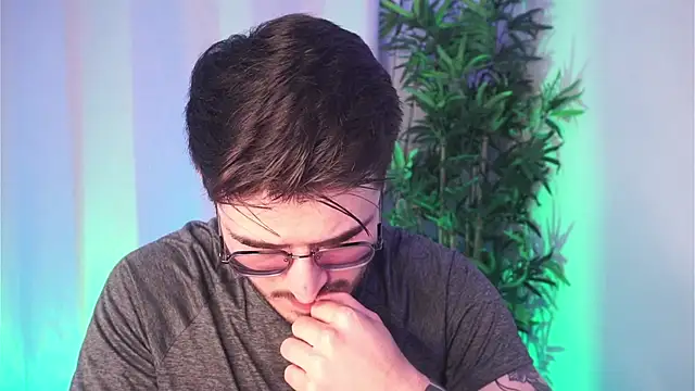 Tony Wylie online show from April 9, 2026, 1:27 pm