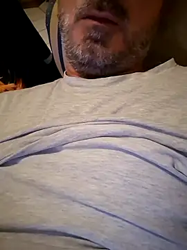 1talianBeutifulCock online show from October 16, 2025, 4:41 pm