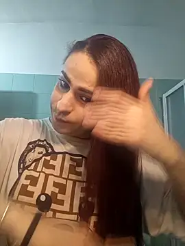 perla97 online show from January 30, 2025, 5:39 pm