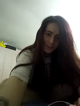 Snapshot of perla97 chatting on February 1, 2026, 2:37 pm perla97 online show from February 1, 2026, 2:37 pm