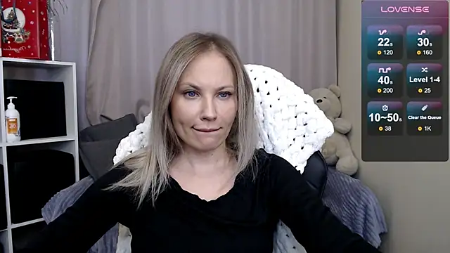 Sunny bunny6 online show from February 3, 2026, 11:48 am