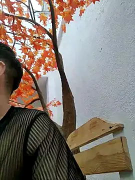 Andrewfalcon online show from October 4, 2025, 11:52 am