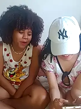 DANIELA MICHEL online show from December 13, 2024, 2:49 pm