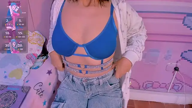 Snapshot of _18alice chatting on March 6, 2025, 2:30 am 18alice online show from March 6, 2025, 2:30 am