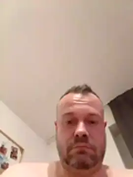 mikaaaaase online show from October 25, 2025, 12:40 am