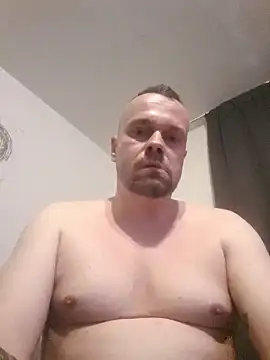 mikaaaaase online show from February 21, 2026, 12:33 am