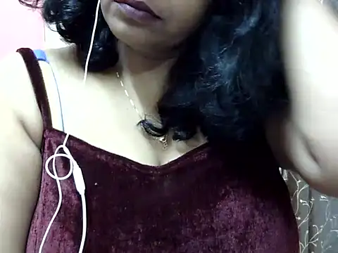 Snapshot of Riya_riyaa chatting on December 14, 2024, 4:09 pm Riya riyaa online show from December 14, 2024, 4:09 pm