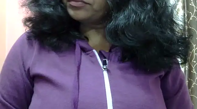 Snapshot of Riya_riyaa chatting on January 3, 2025, 5:42 pm Riya riyaa online show from January 3, 2025, 5:42 pm