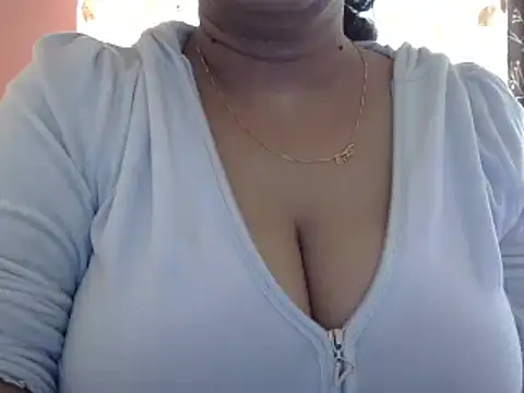 Snapshot of Riya_riyaa chatting on January 29, 2025, 1:48 am Riya riyaa online show from January 29, 2025, 1:48 am