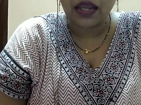 Riya riyaa online show from October 11, 2025, 2:37 pm