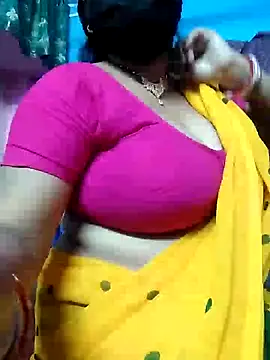 BERRY 00 online show from January 21, 2025, 5:30 pm