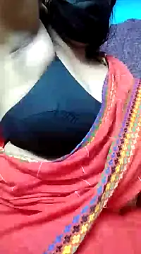 BERRY 00 online show from January 24, 2025, 1:13 am